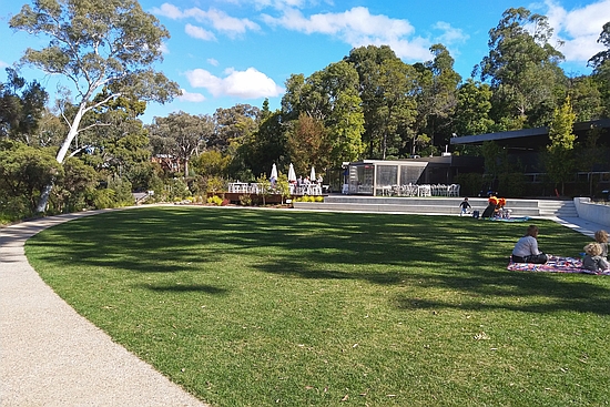 View across the Friends Lawn to the new cafe deck