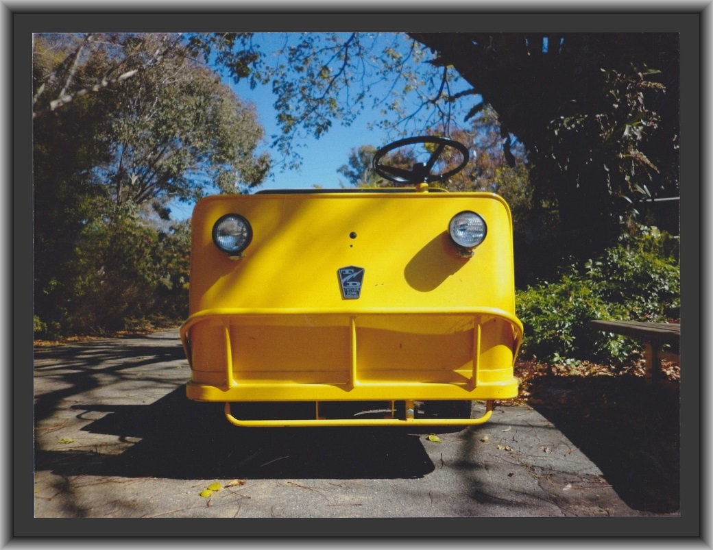 Third Prize: Darcy Hatfield, Canberra High School "Yellow machine"